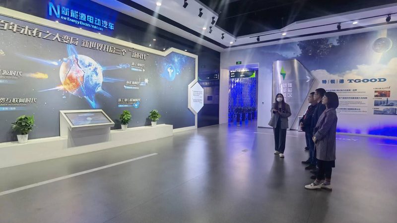 户用光伏系统中的MPPT逆变器：效率对比解析**