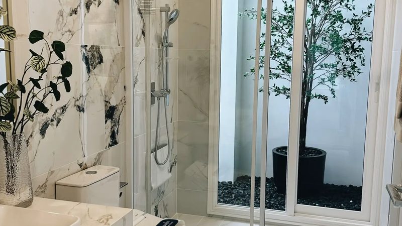 光伏电站安装：厂家直销背后的关键考量